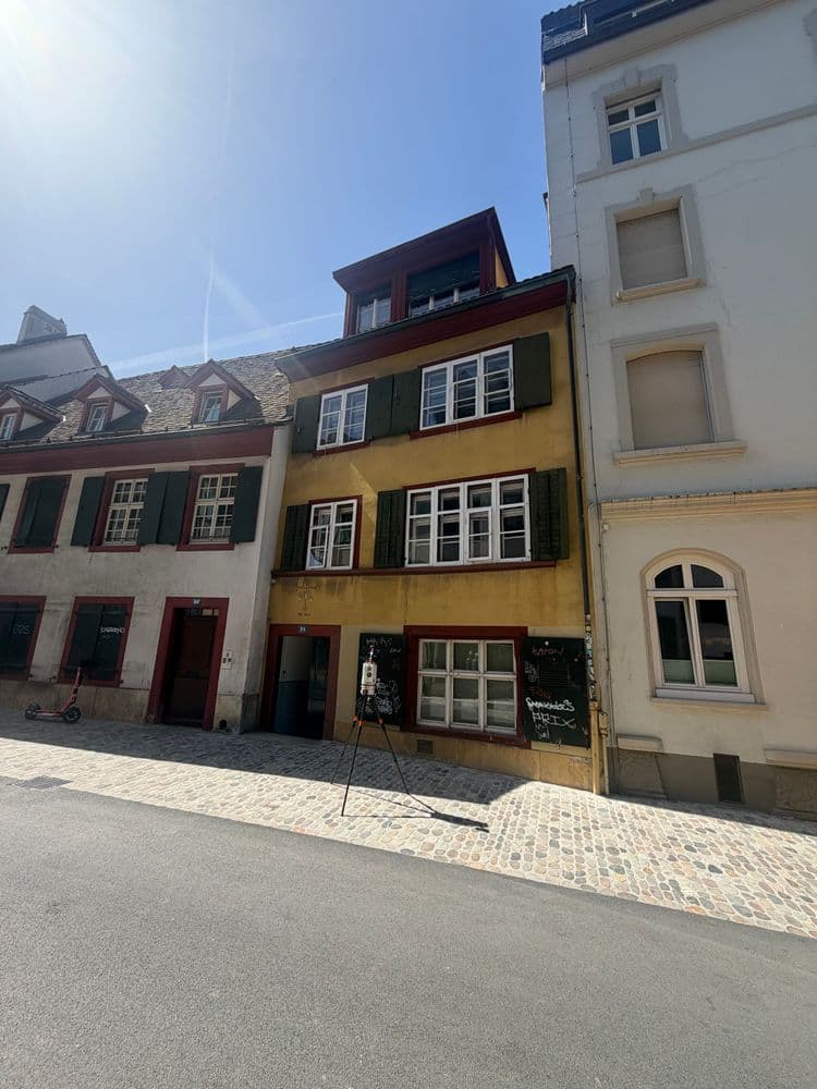 Laserscanning eines Altstadtgebäudes in Basel