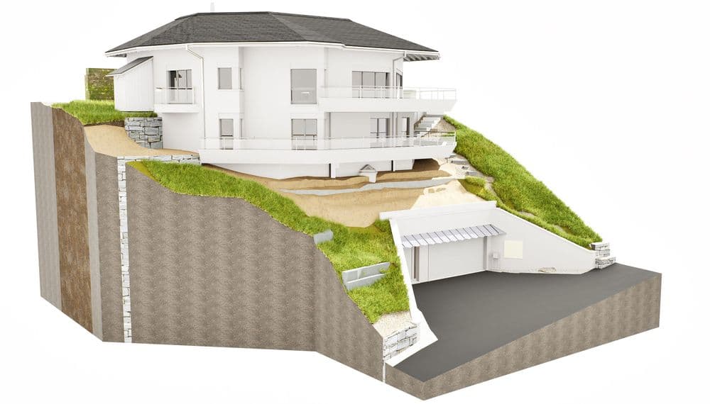 Einfamilienhaus im Querschnitt auf Hügel mit Garage und modernem Design. Ideal für Hanggrundstücke.