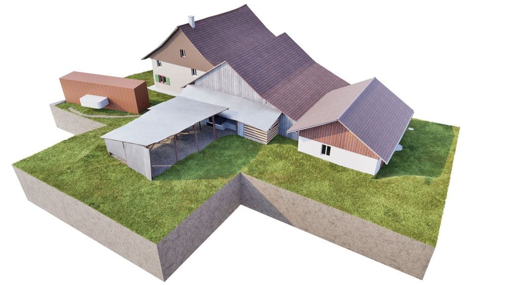 3D-Architekturvisualisierung eines Bauernhofs mit Wohnhaus, Scheune, Nebengebäuden und überdachter Halle auf grasbewachsenem Grundstück, isometrische Ansicht auf weißem Hintergrund