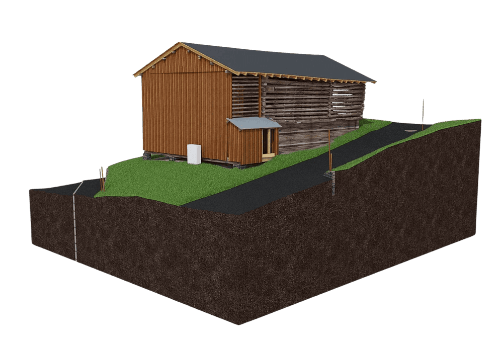 3D-Modell einer braunen Holzhütte auf grasbewachsenem Hügel mit geteerten Wegen.